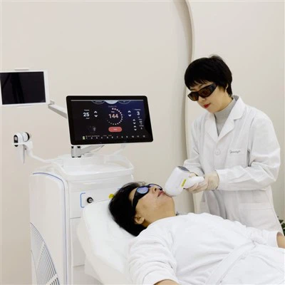 Bain Buan Gruaige De réir Laser